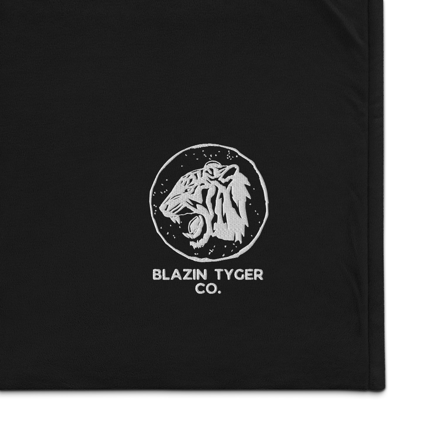 BLAZIN TYGER CO. - LOGO PREMIUM SHERPA BLANKET